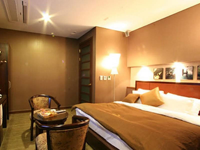 Wiz Hotel Paju Exterior foto